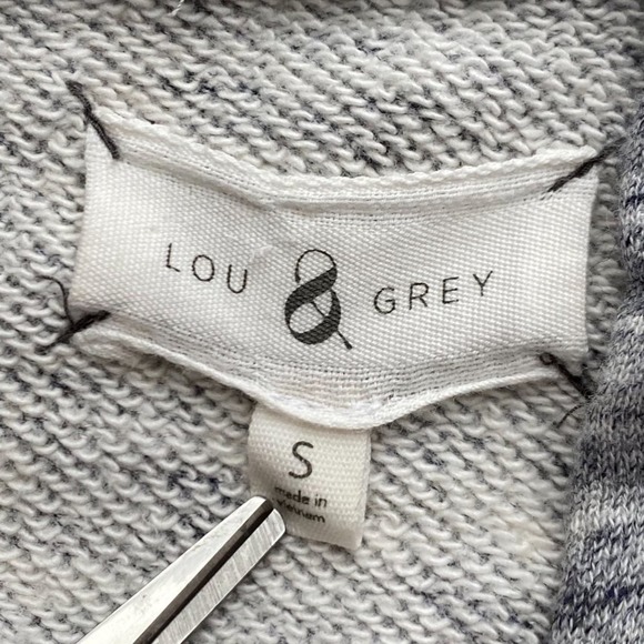 Lou & Grey Miss You Summer Pullover Hoodie Womens Small Gray Tassels Printed - Picture 8 of 10